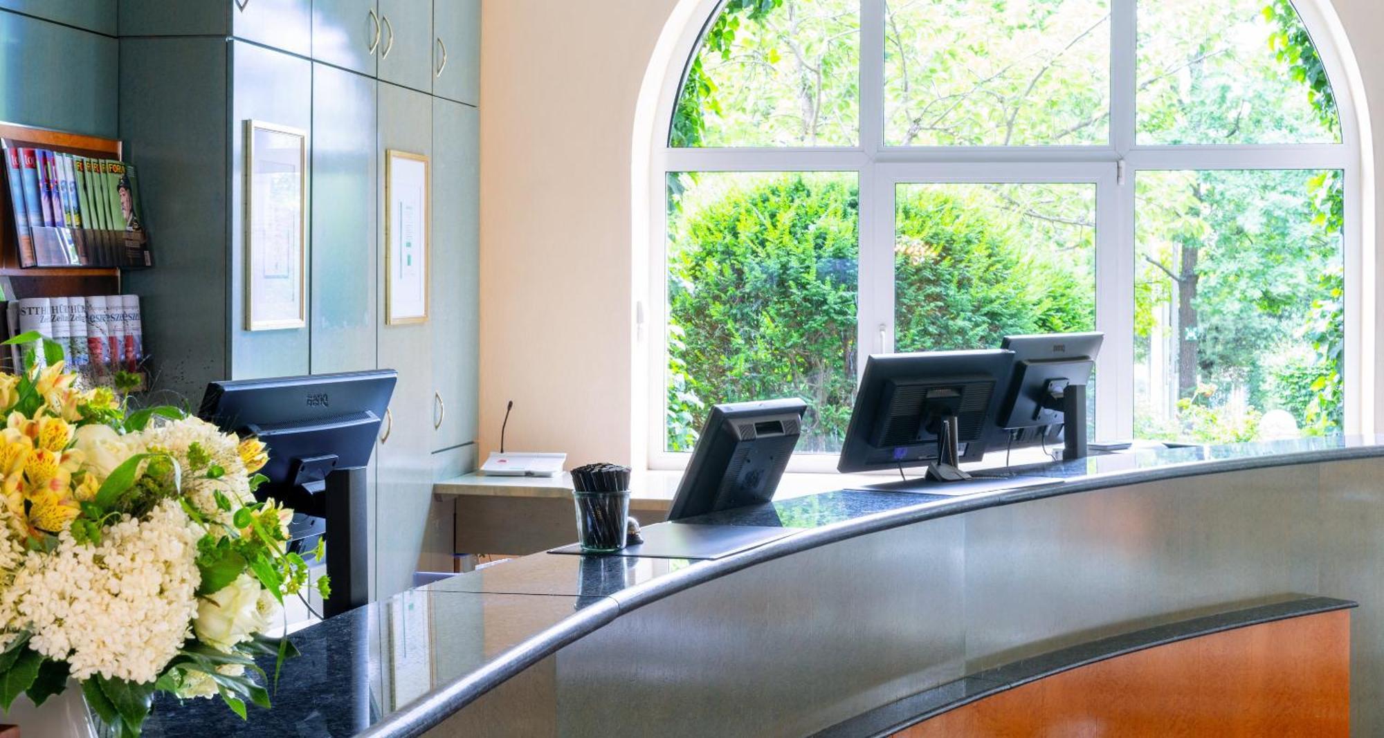 Victor's Residenz-hotel Hotel 4*