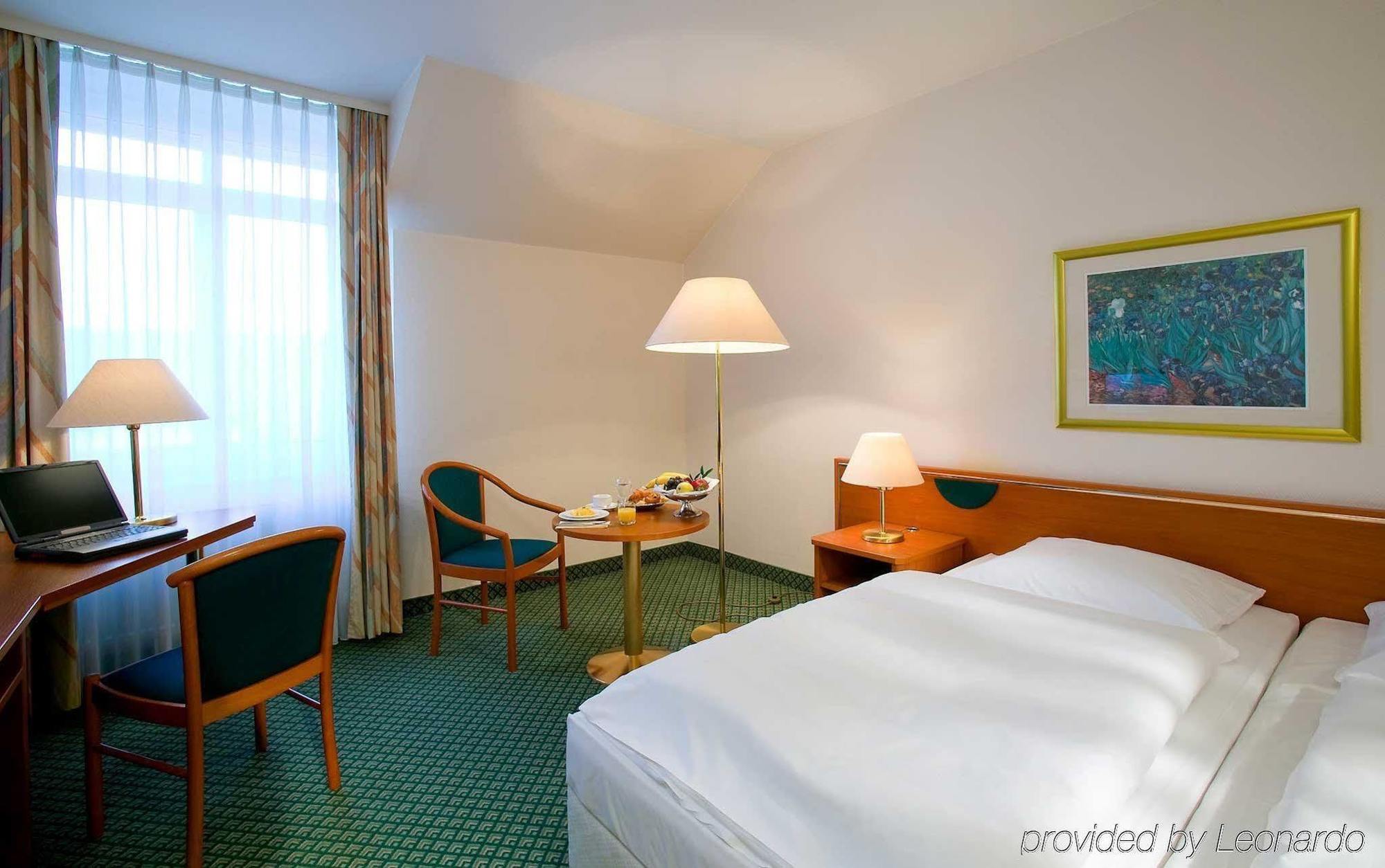 Victor's Residenz-hotel Hotel 4*